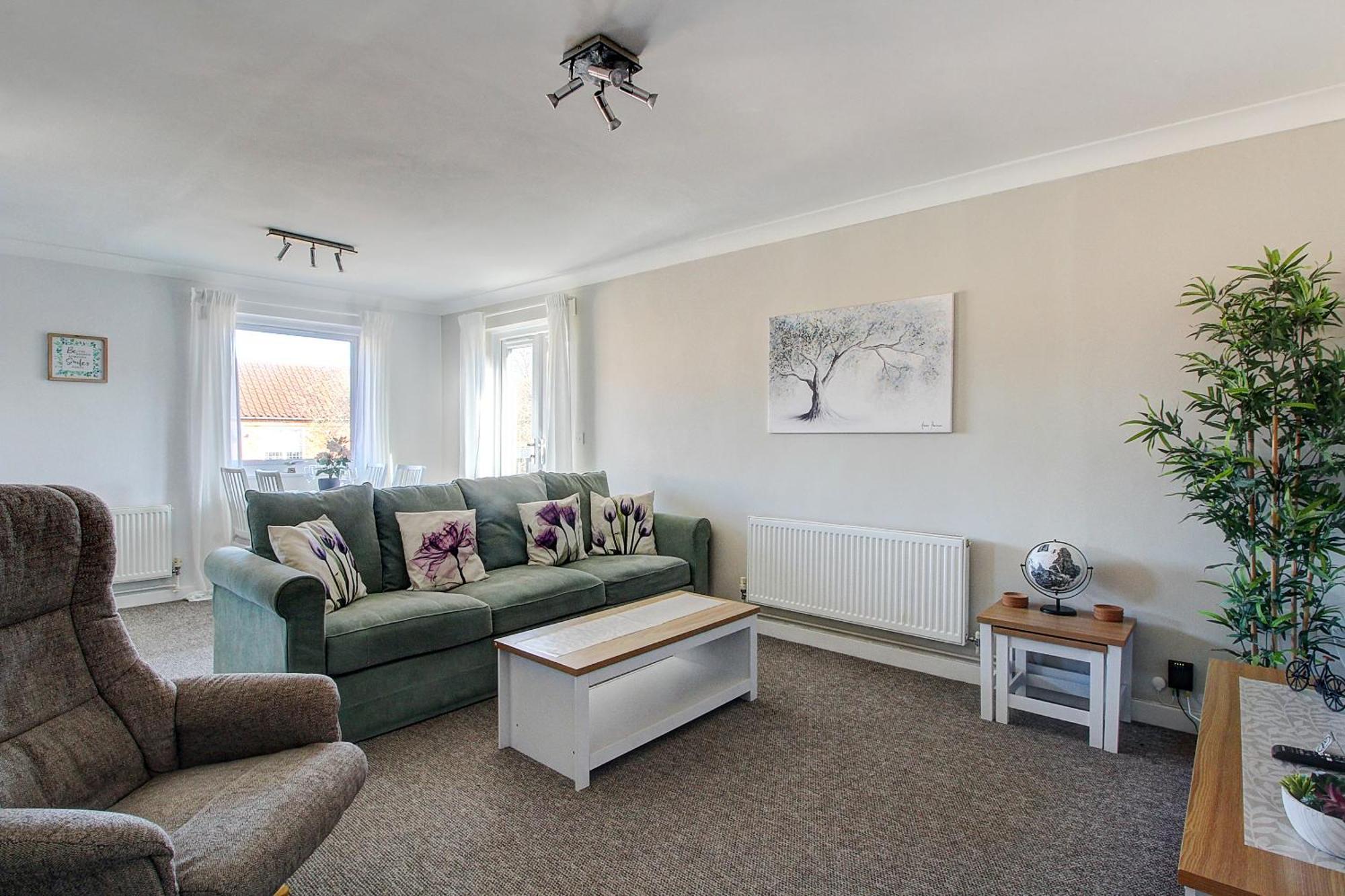 2 Minutes From Mk Central By Car- 2 Bed Apartment - 2 Free Parking Spaces- Hosted By Stayinmk Milton Keynes Eksteriør billede